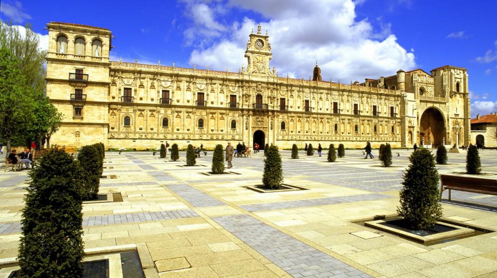 Parador de León
